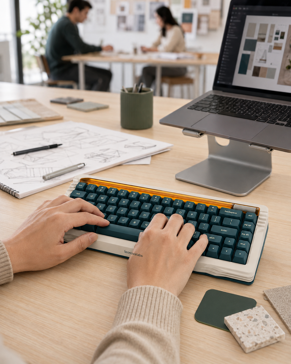 leonovalabs TideLine K68 Wireless Mechanical Keyboard with Media Roller